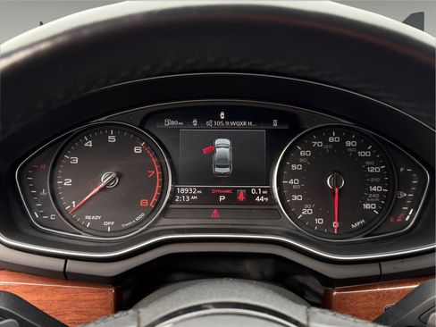 Used 2022 Audi A4 2.0T Premium w/ Convenience Package image 11