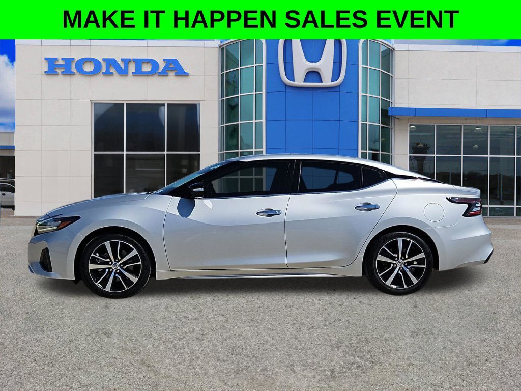 Used 2022 Nissan Maxima SV w/ Floor Mat Group FWD image 6
