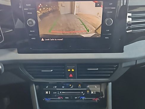 New 2026 Volkswagen Jetta SE image 31