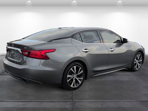 Used 2017 Nissan Maxima 3.5 SV FWD image 5