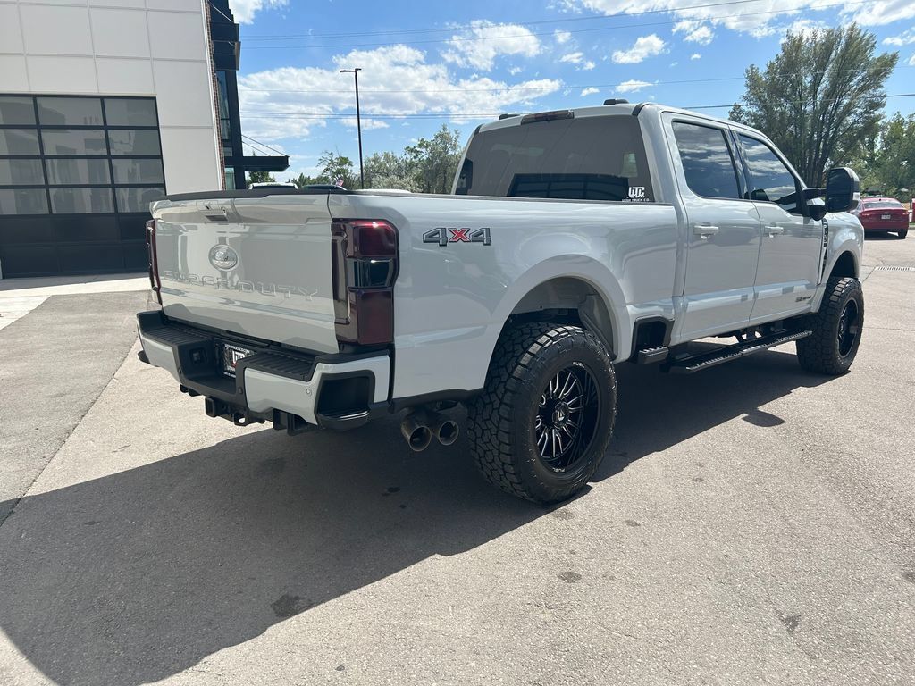 Used 2026 Ford F350 Lariat AWD/4WD image 3