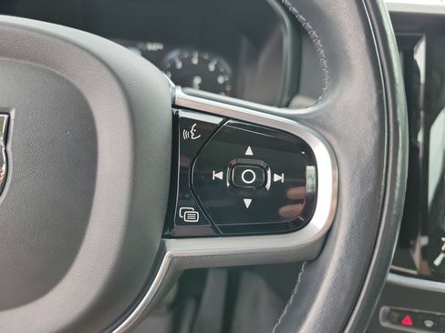 Used 2020 Volvo V90 T6 Cross Country AWD/4WD image 21