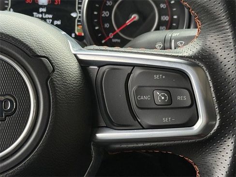 Used 2022 Jeep Gladiator Mojave w/ LED Lighting Group image 13