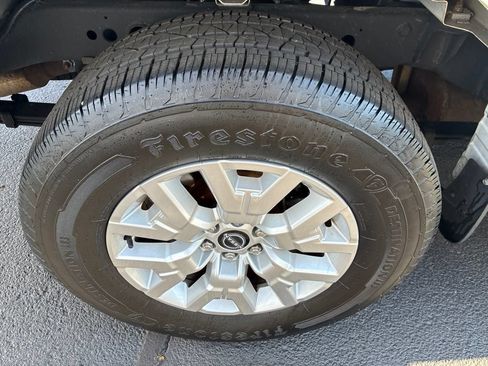 Certified 2022 Nissan Frontier SV AWD/4WD image 10