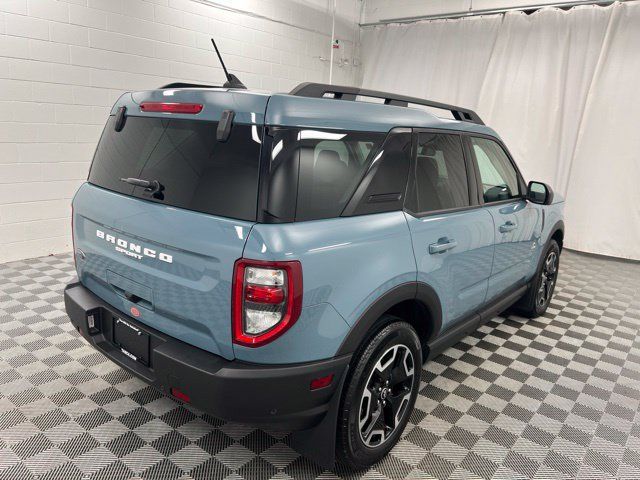 Used 2023 Ford Bronco Sport Outer Banks w/ Tech Package AWD/4WD image 5