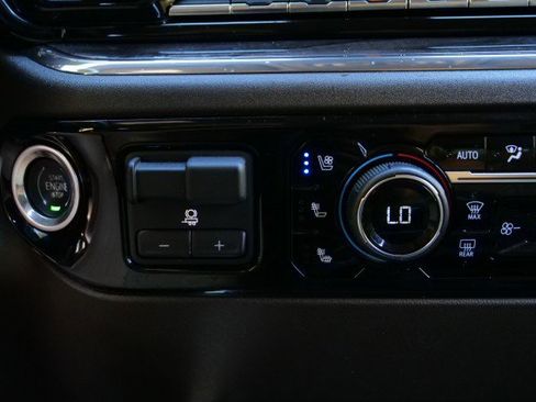 Used 2024 Chevrolet Silverado 3500 LTZ w/ LTZ Plus Package image 19