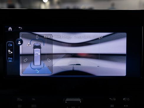 Used 2025 Mercedes-Benz Sprinter 2500 image 19