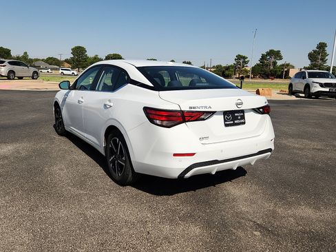 Used 2024 Nissan Sentra SV FWD image 4