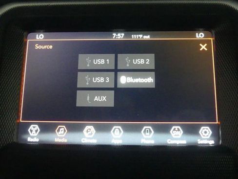 Used 2018 Jeep Wrangler Unlimited Sahara image 39