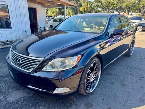 Used 2007 Lexus LS 460 image 18