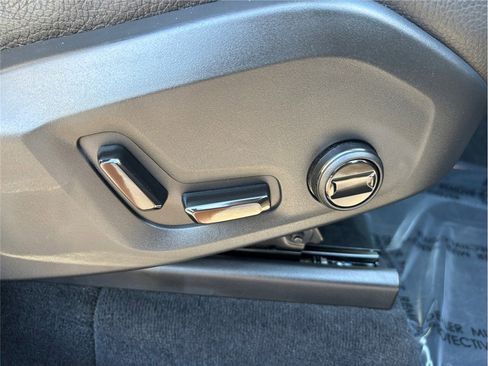 Used 2023 Volvo XC90 B5 Plus Bright image 47