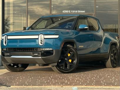 Used 2022 Rivian R1T Adventure