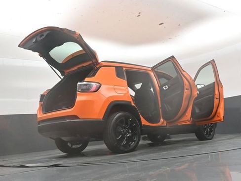 New 2026 Jeep Compass Latitude AWD/4WD image 54