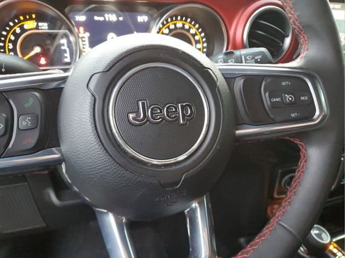 Certified 2023 Jeep Wrangler Rubicon image 6