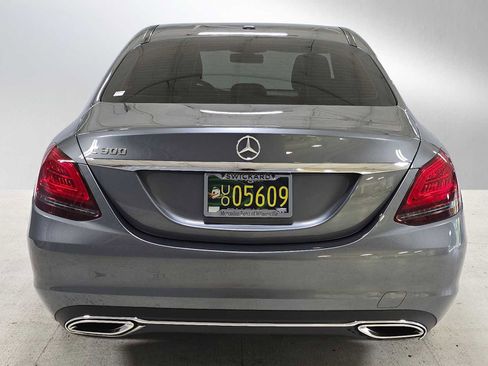 Used 2019 Mercedes-Benz C 300 Sedan image 4