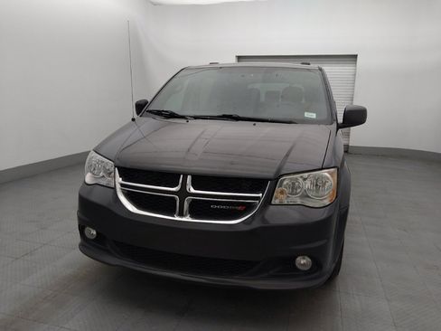 Used 2017 Dodge Grand Caravan SXT image 15