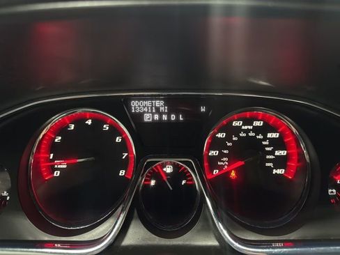 Used 2017 GMC Acadia Limited SLT image 9