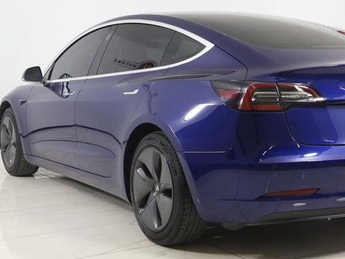 Used 2020 Tesla Model 3 Standard Range image 25