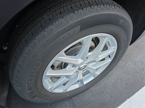 Used 2022 Chevrolet Equinox LT FWD image 17