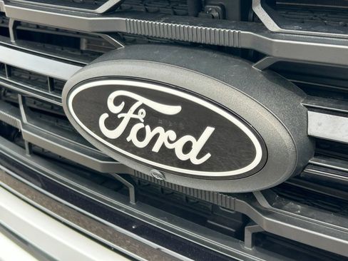 Used 2024 Ford F150 XLT w/ XLT Black Appearance Package RWD image 44
