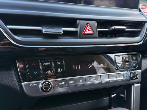 Certified 2024 Kia Seltos S image 18