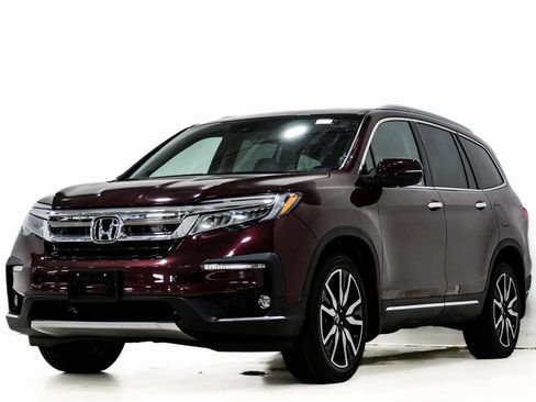 Used 2021 Honda Pilot Touring image 3