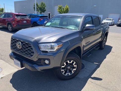 Used 2023 Toyota Tacoma TRD Off-Road AWD/4WD image 1
