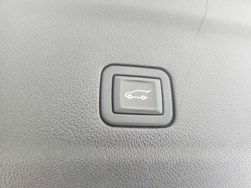 Used 2023 Chevrolet Tahoe LT RWD image 53