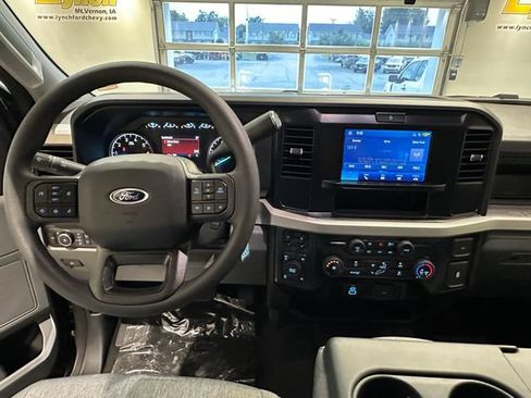 New 2026 Ford F250 XL AWD/4WD image 9