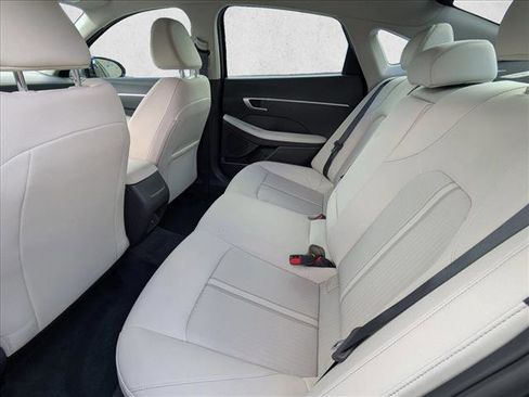 New 2026 Hyundai Sonata SEL FWD image 17