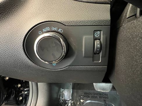 Used 2014 Chevrolet Camaro LS image 21