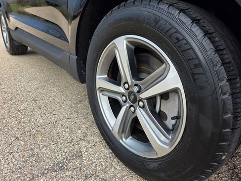 Used 2024 Ford Edge SEL w/ Convenience Package image 43