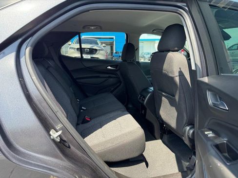 Used 2022 Chevrolet Equinox LT FWD image 10