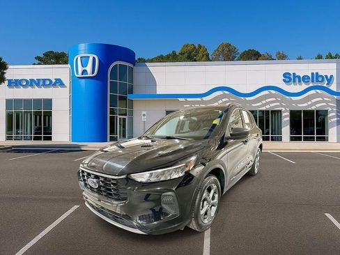 Used 2024 Ford Escape ST-Line AWD/4WD image 4