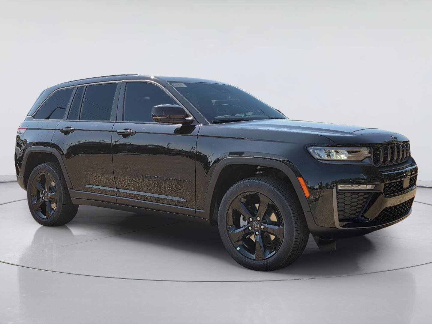 New 2027 Jeep Grand Cherokee Limited w/ Limited Altitude Package RWD image 3