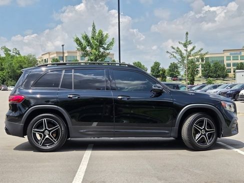 Used 2021 Mercedes-Benz GLB 250 4MATIC image 28