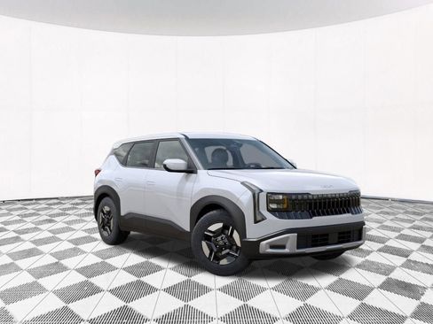New 2027 Kia Seltos LX AWD/4WD image 11
