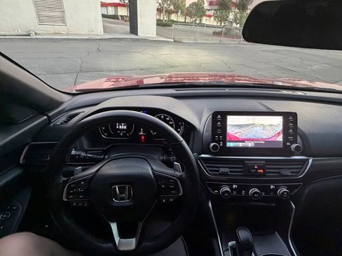 Used 2021 Honda Accord Sport image 10