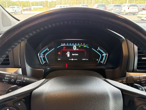 Used 2018 Honda Odyssey Elite image 17
