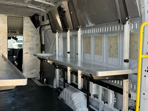 Used 2020 Ford Transit 350 148 High Roof Extended image 26