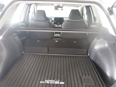 Used 2023 Toyota Corolla Cross LE image 20