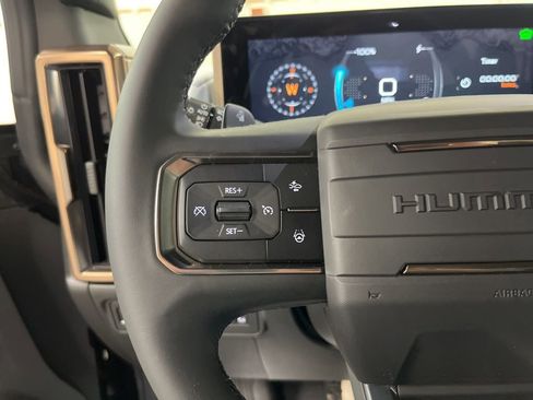 New 2025 GMC Hummer EV 3X AWD/4WD image 18