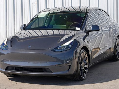 Used 2022 Tesla Model Y Performance image 48