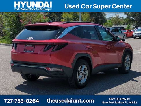 Certified 2022 Hyundai Tucson SEL FWD image 5