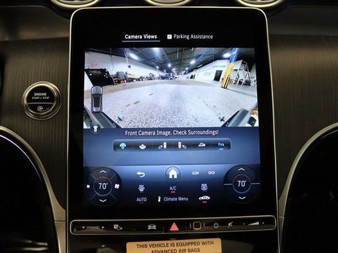 Used 2025 Mercedes-Benz GLC 300 4MATIC image 26