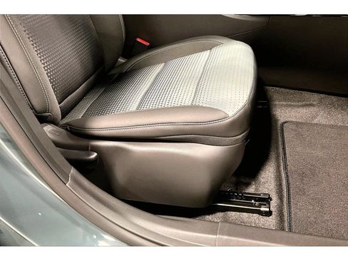 New 2026 Chevrolet Trax LT w/ LT Convenience Package FWD image 51