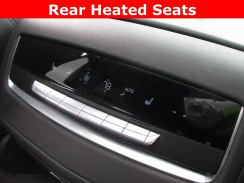 Used 2024 Cadillac Escalade Premium Luxury image 26