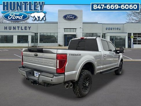 Used 2022 Ford F350 Lariat w/ Tremor Off-Road Package image 5