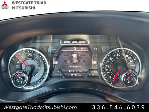 Used 2022 RAM 1500 Big Horn AWD/4WD image 9