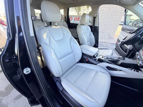 Used 2020 Kia Telluride S AWD/4WD image 25